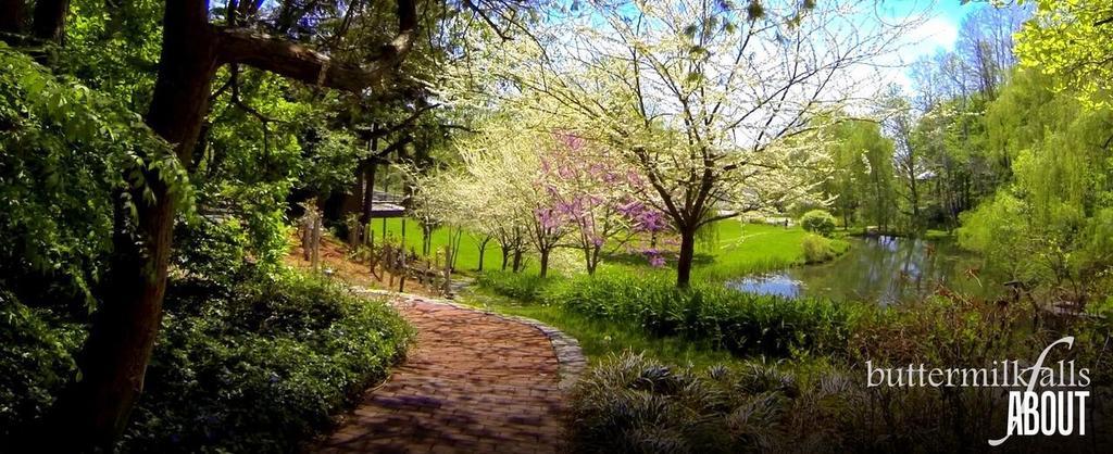 Buttermilk Falls Inn & Spa Milton Ngoại thất bức ảnh